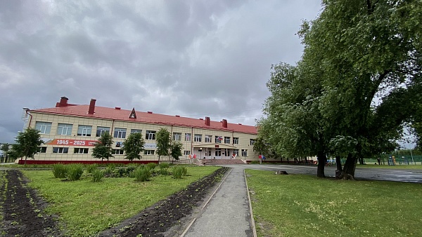 3-к квартира 90 кв.м, 1/4 эт.