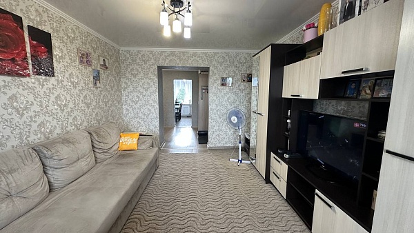 3-к квартира 58 кв.м. 5/5 эт.