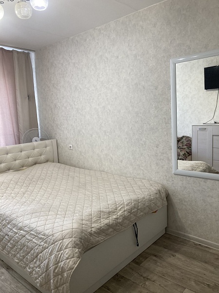 4-к. квартира, 78 м², 3/5 эт. 4-к. квартира, 78 м², 3/5 эт.
