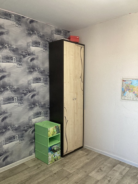 4-к. квартира, 78 м², 3/5 эт. 4-к. квартира, 78 м², 3/5 эт.