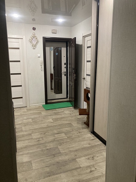 4-к. квартира, 78 м², 3/5 эт. 4-к. квартира, 78 м², 3/5 эт.