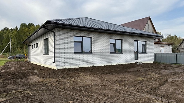 Дом 130 кв.м. на участке 9,8 соток