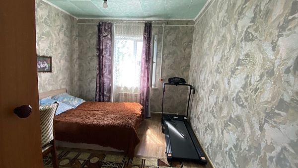 Половинка дома в с.Новая Заимка 62 кв.м на участке 9 соток