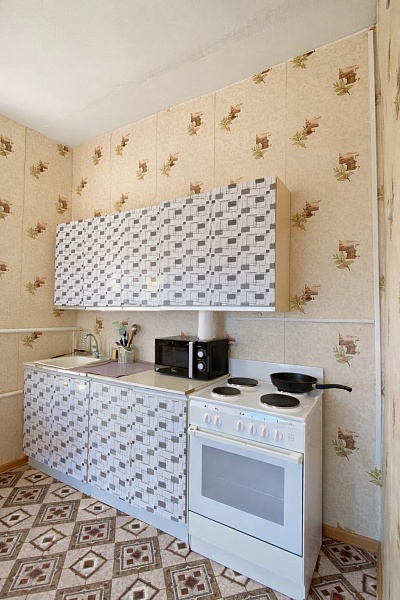 3-к квартира 90 кв.м, 1/4 эт.