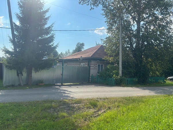 дом 104,2 кв.м. на участке 4 сотки